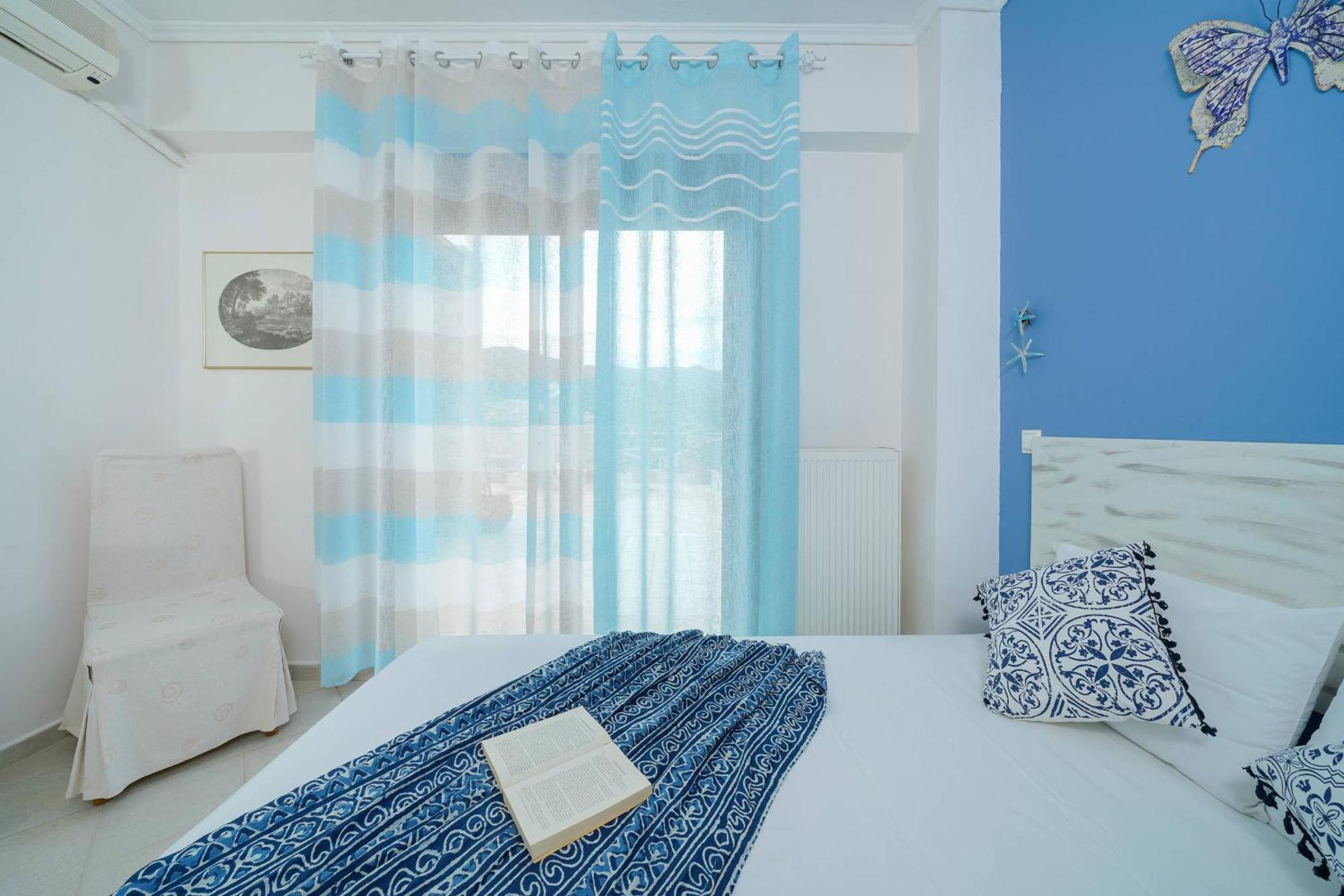 לימנאס Lina'S Sea View Apartments חדר תמונה