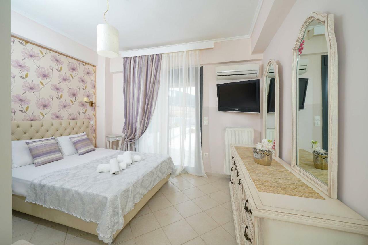 לימנאס Lina'S Sea View Apartments מראה חיצוני תמונה