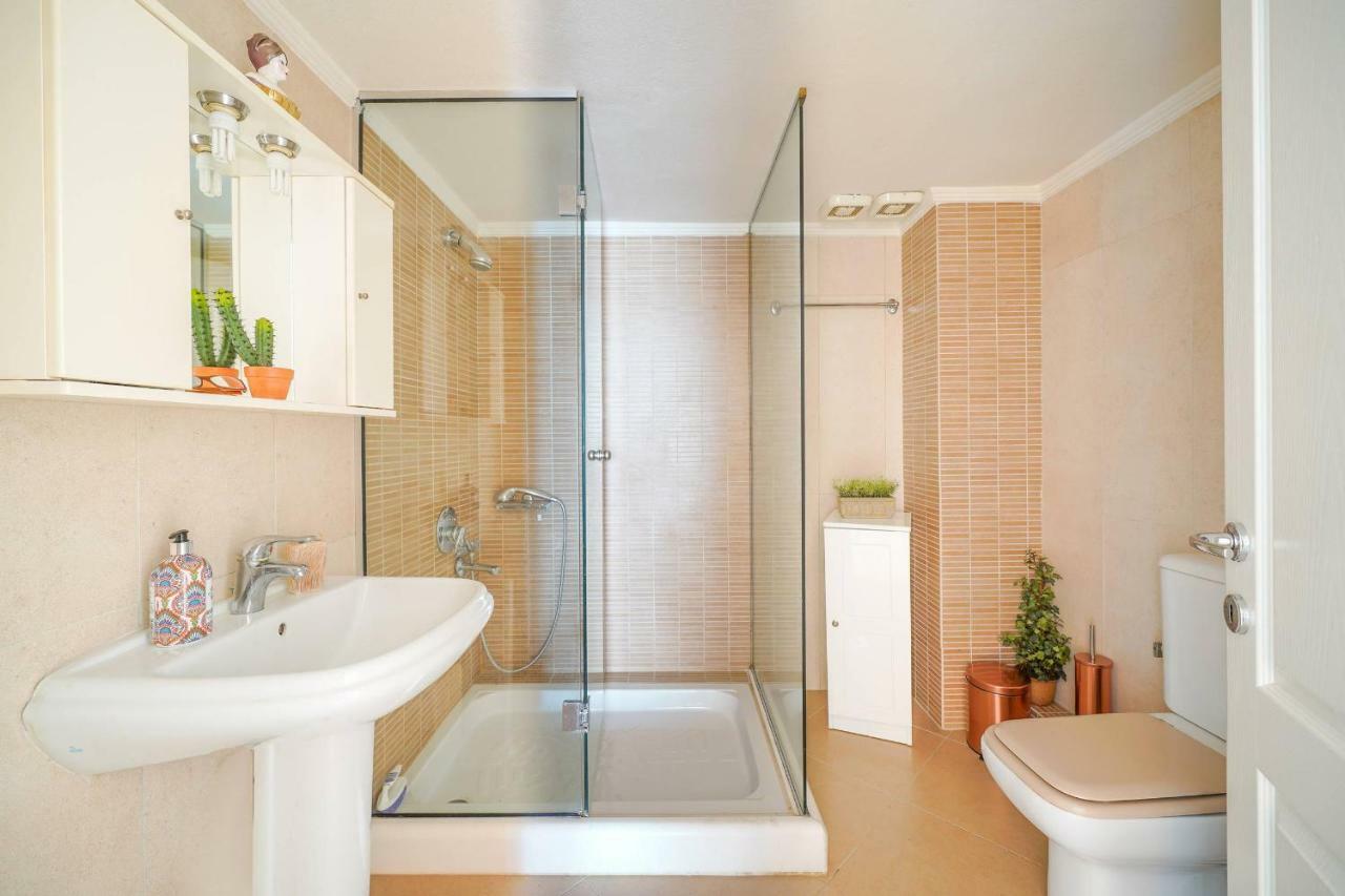 לימנאס Lina'S Sea View Apartments מראה חיצוני תמונה